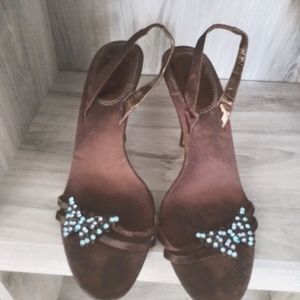Vintage High heel butterfly formal sandals